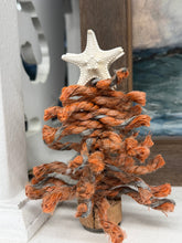 Load image into Gallery viewer, Mini lobster rope trees
