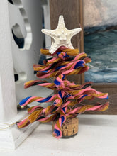 Load image into Gallery viewer, Mini lobster rope trees