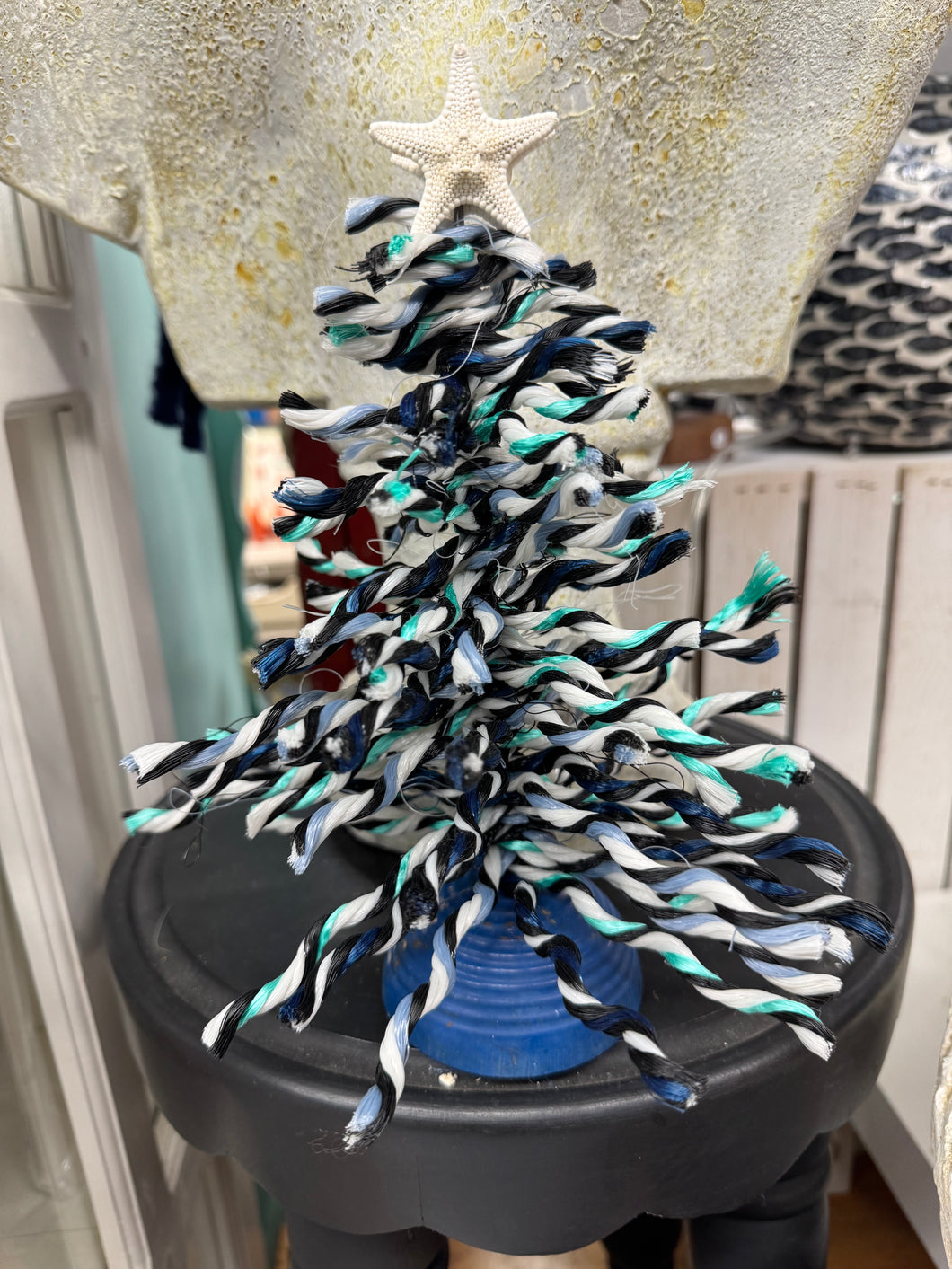 Lobster rope tree- w1