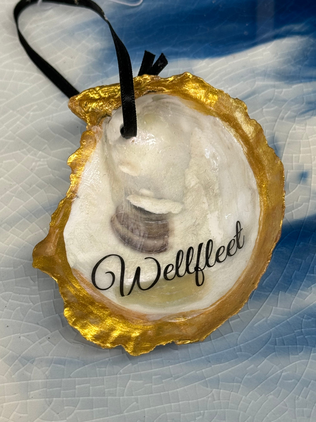 oyster shell ornament- wellfleet