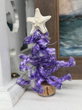 Load image into Gallery viewer, Mini lobster rope trees
