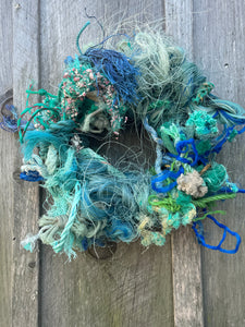 Lobster rope wreath- white crest